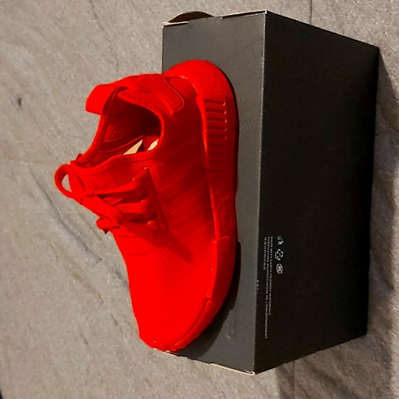 Adidas boost boys size 6 - Picture 1 of 4